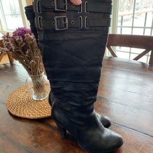 Women’s black Aldo boots